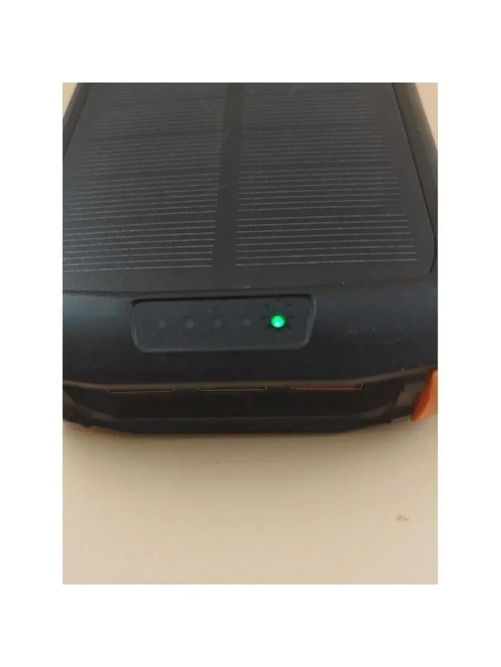 F33W 20W Solar Power Bank Wireless Charger Ultra Bright Flashlight
